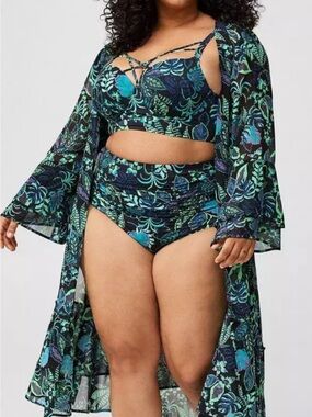 Torrid NWT 3 piece swim set size 0